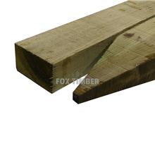 SAWN FENCE POSTS