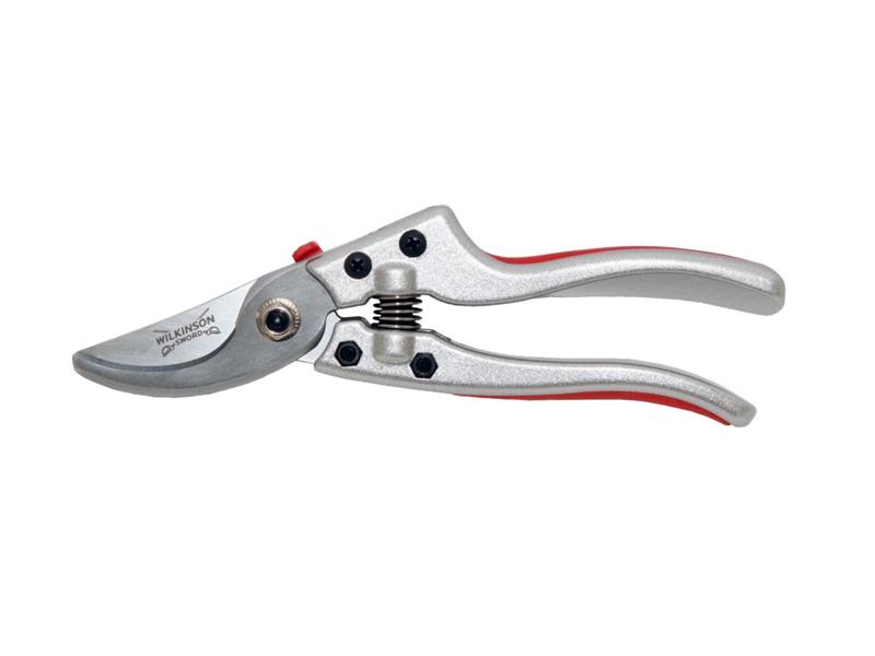 Medium Bypass Pruner